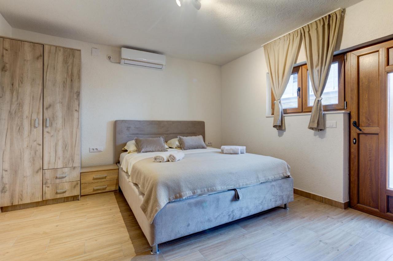 Villa Ilijana ติวัต ภายนอก รูปภาพ
